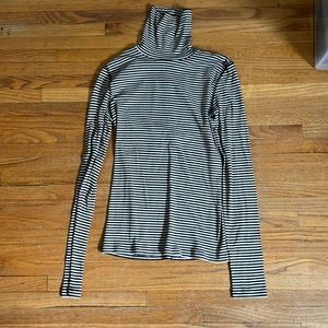Everlane Pima turtleneck